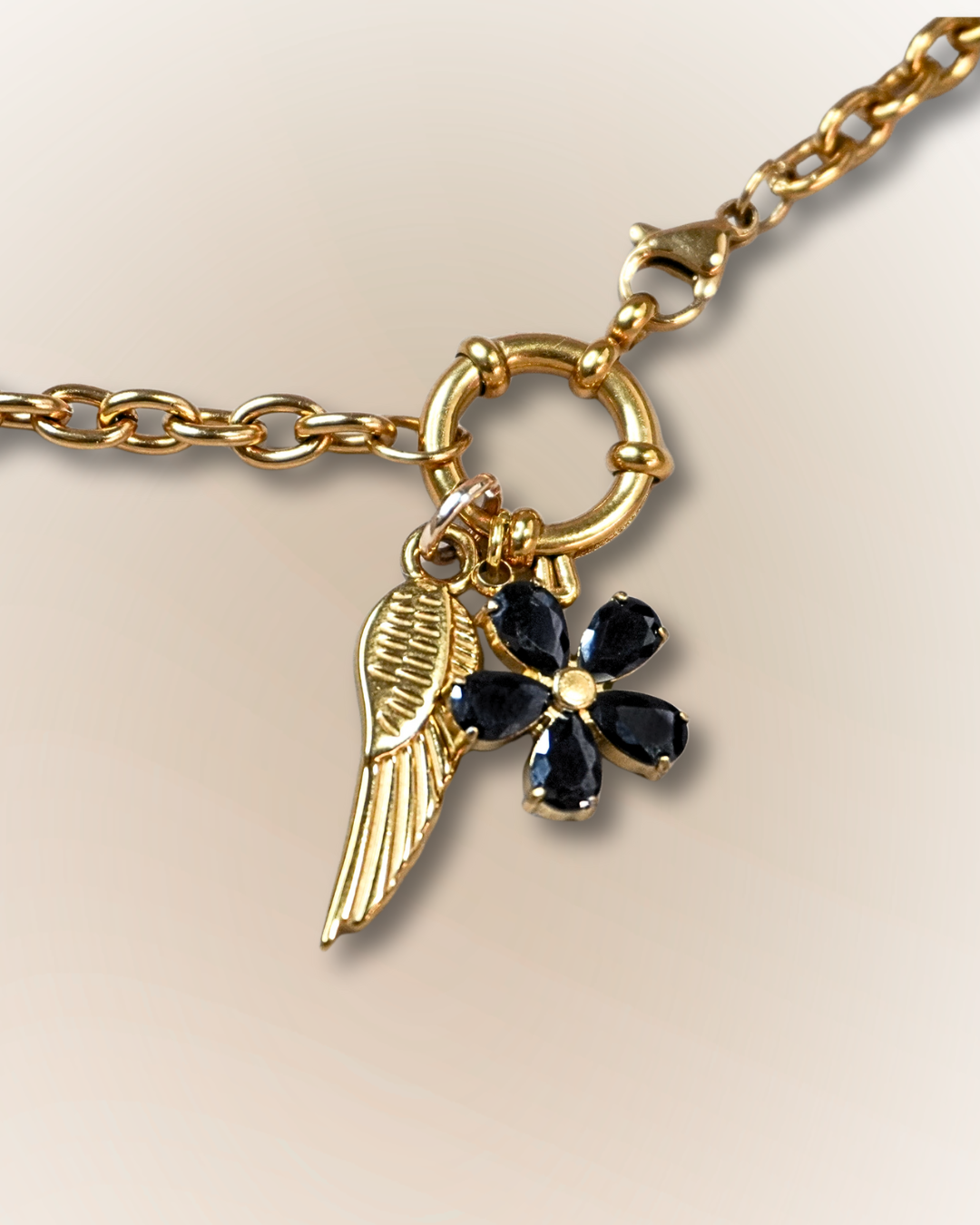 Onyx flower Wing Charm Set